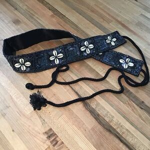 Beaded belt with shells. Sara Jane label. Vintage? 31” beaded segment. Ties 21”